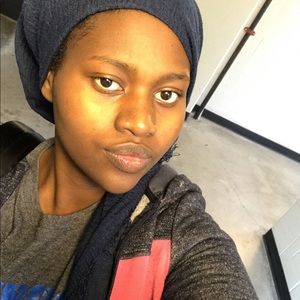 Meet your Posher, Ayan